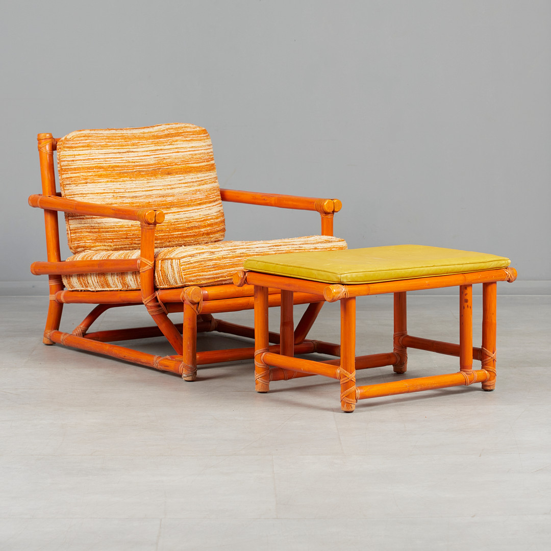 LYDA LEVI. McGuire, Sessel / Lounge Chair und Ottomane, Rattan, Textil, Leder, 1980er Jahre, USA. (2).