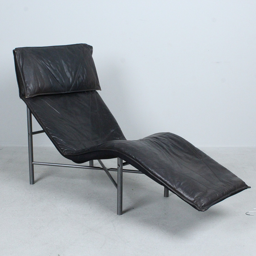 TORD BJÖRKLUND. IKEA, Lounge Chair / Liege, Modell 'Skye', Schweden, 1980er Jahre.
