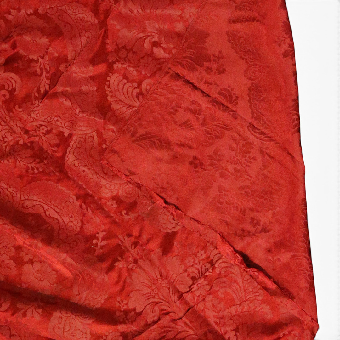Damask silk fabric, late 19th Century.