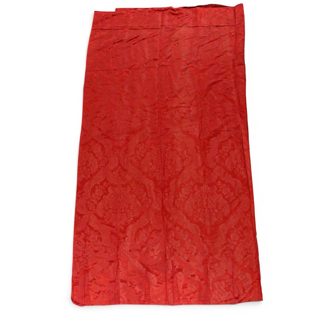 Damask silk fabric, late 19th Century.