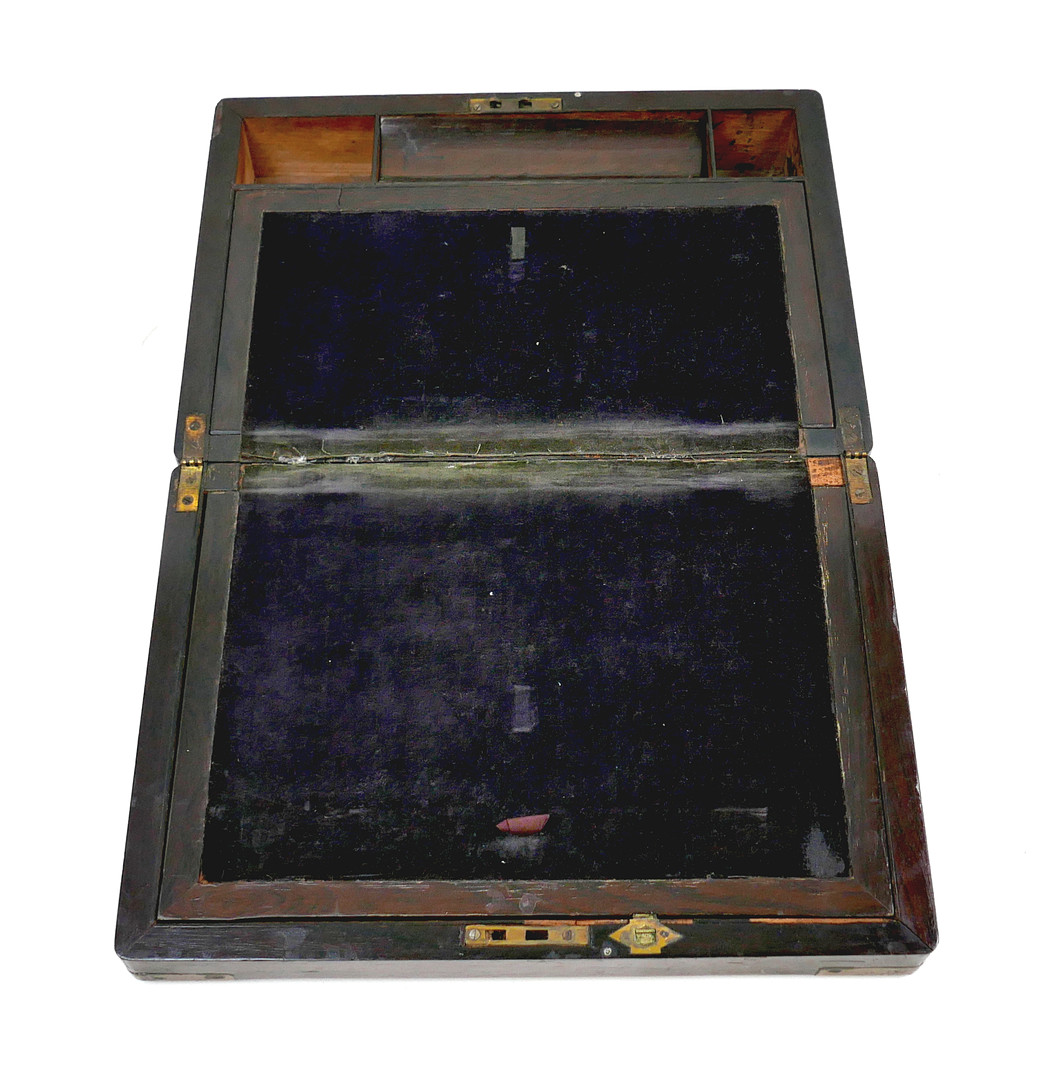 A 19TH CENTURY ROSEWOOD WRITING SLOPE WITH BRASS CORNERS.