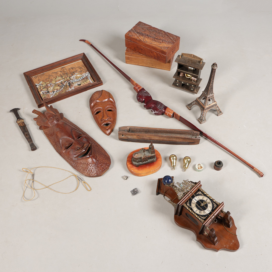 A QUANTITY OF VARIOUS WORKS OF ART (QTY).