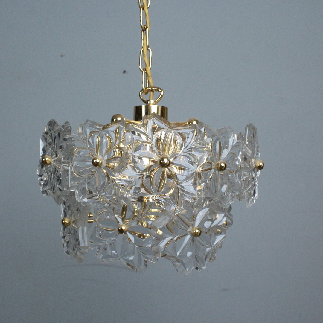 Mid-Century Deckenlampe mit Blattelementen der 1970er.