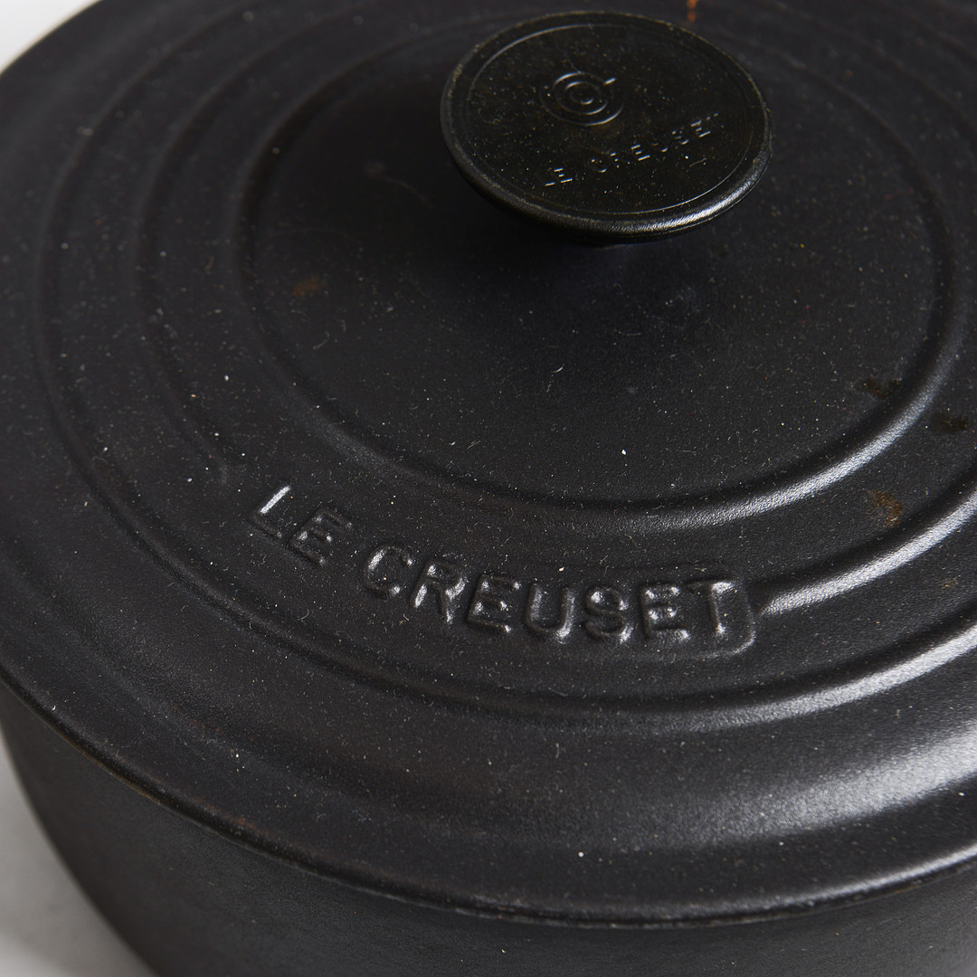 LE CREUSET, gjutjärnsgryta, modell 24.