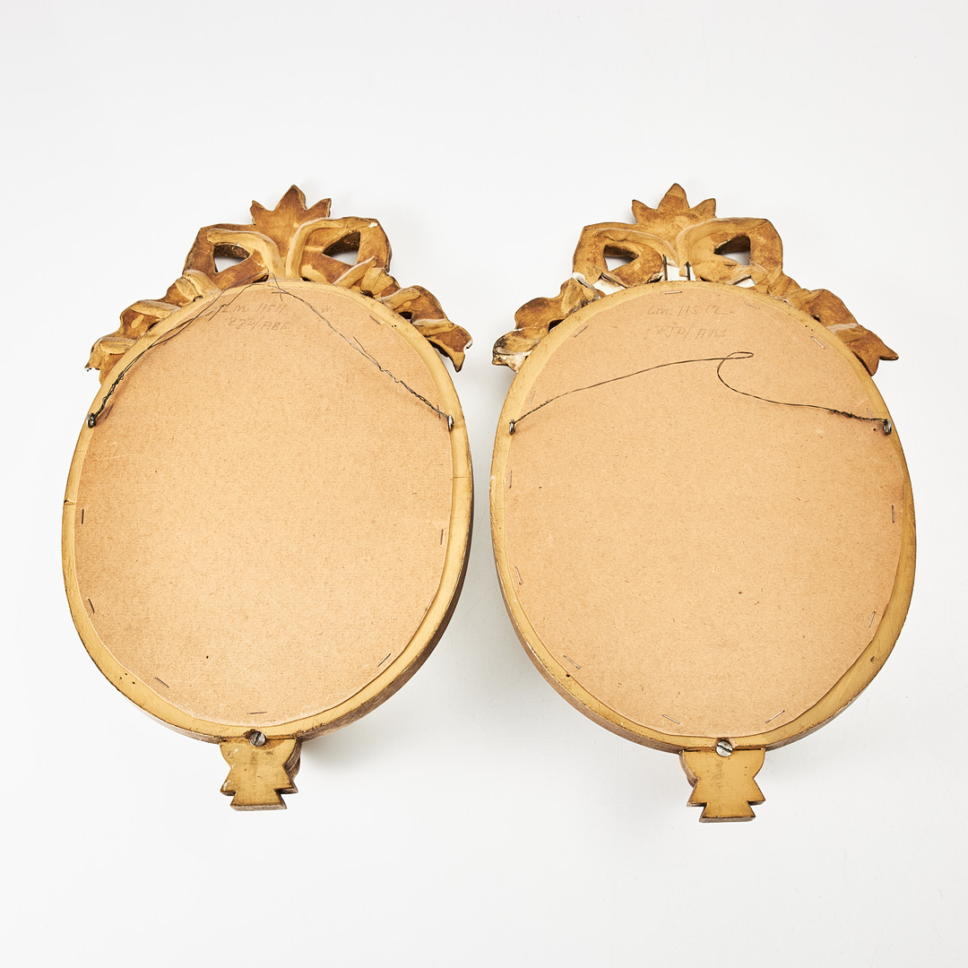 SPEGELLAMPETTER, 1 par, gustaviansk stil, 1900-tal, förgyllda och bronserade, dekor av pastellage.