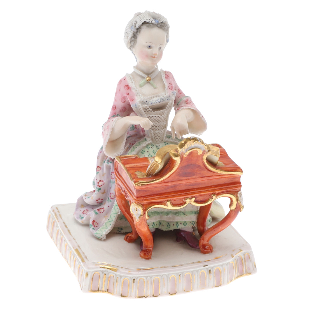 MEISSEN PORCELAIN FIGURE - HEARING.