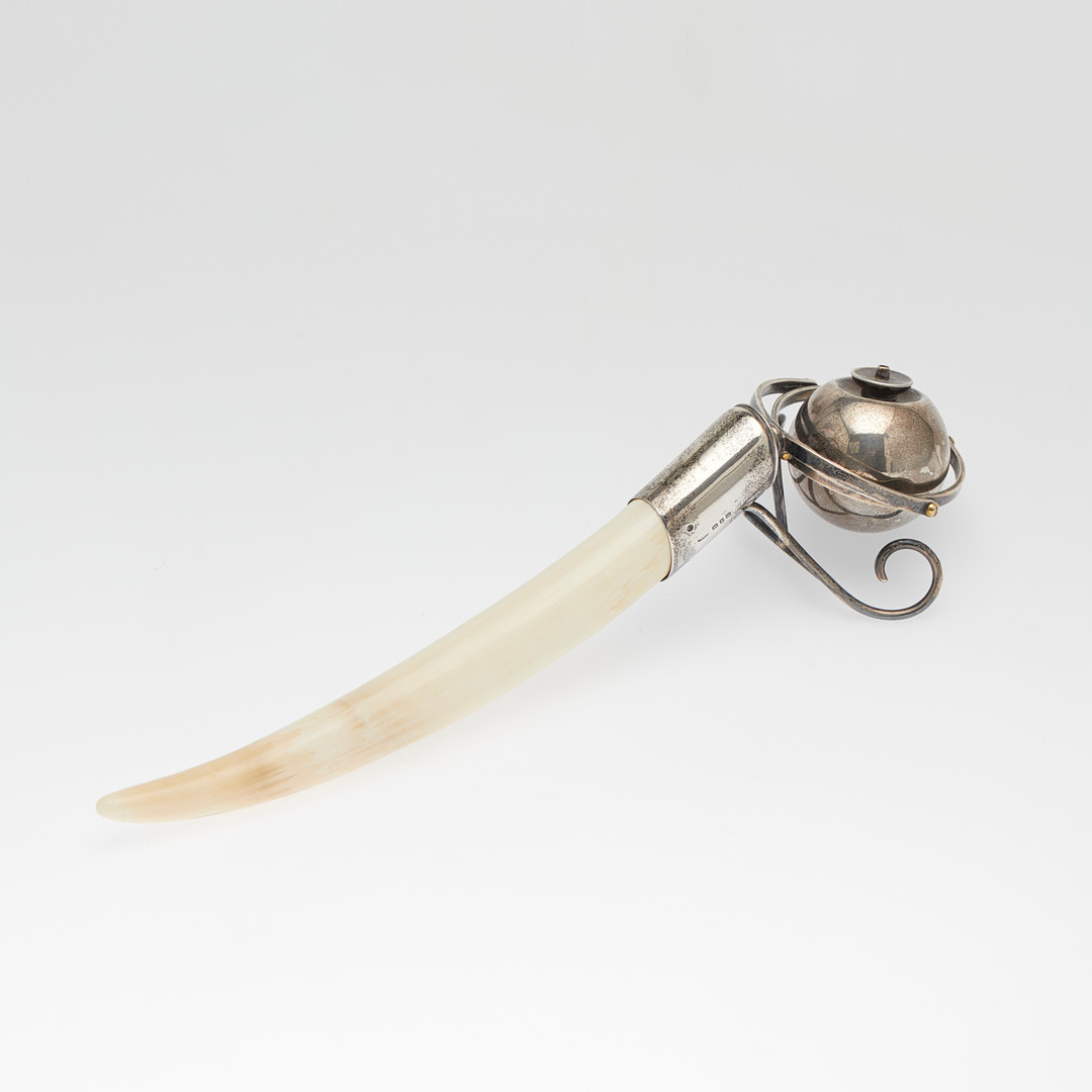 Asprey & Co. Ltd, Tischzigarrenanzünder, 925er Silber, Walross, um 1930, London, England.