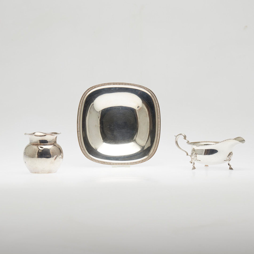 Silber-Set / Sauciere, Tablett & Milchkännchen, 925er Silber, 835er versilbert, 20. Jahrhundert, England, Deutschland. (3).
