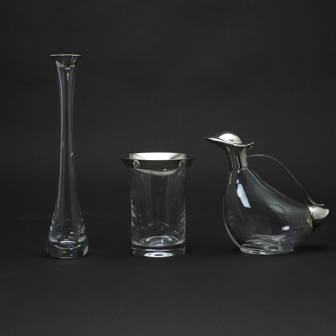 EISCH U.A. Paar Vasen und eine 'Kalte Ente', Glas, Silber, 2. Hälfte 20. Jahrhundert, Deutschland. (3).