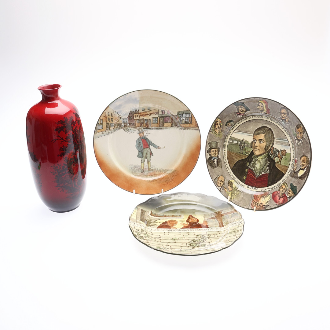 ROYAL DOULTON FLAMBÉ VASE, AND 3 OTHER PLATES. (4).