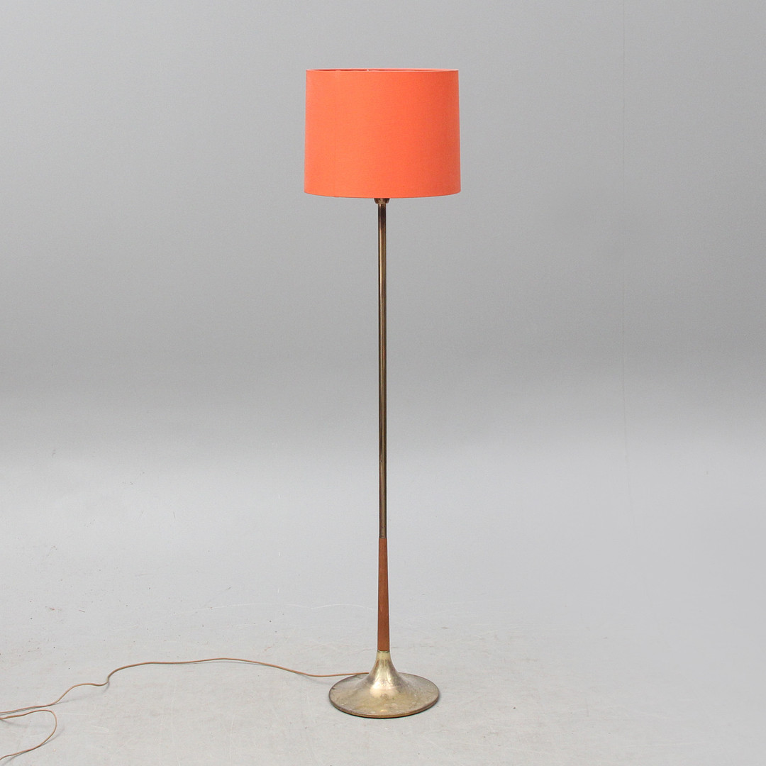 GOLVLAMPA, metall.