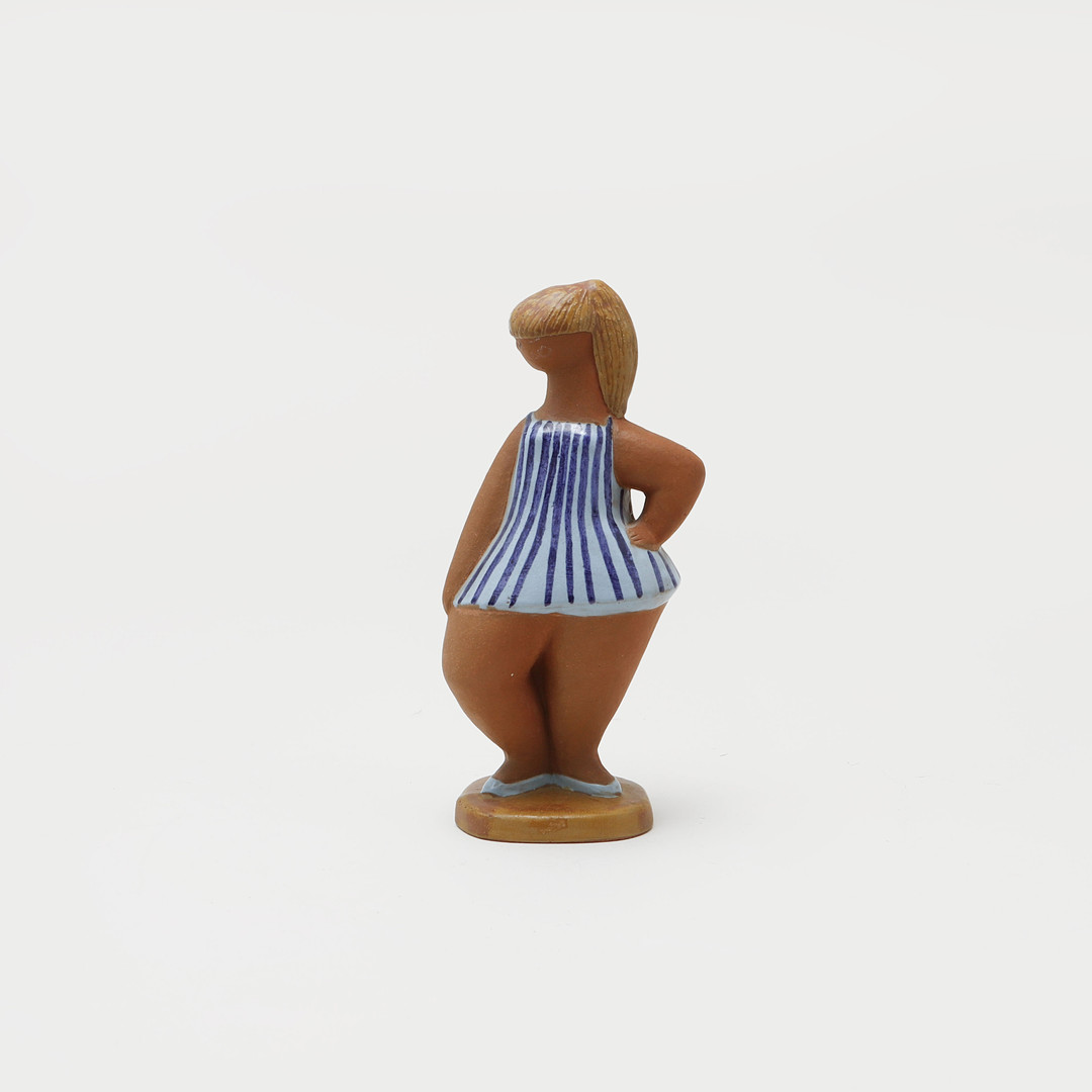 LISA LARSON. Figurin, "Dora", stengods. Gustavsberg.