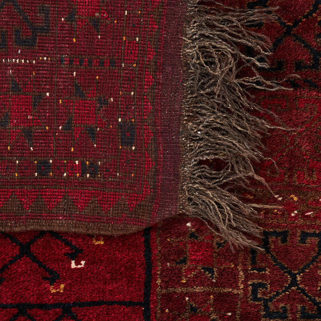 ORIENTMATTA, Afghan, mörkröd botten, ca 220x149 cm.