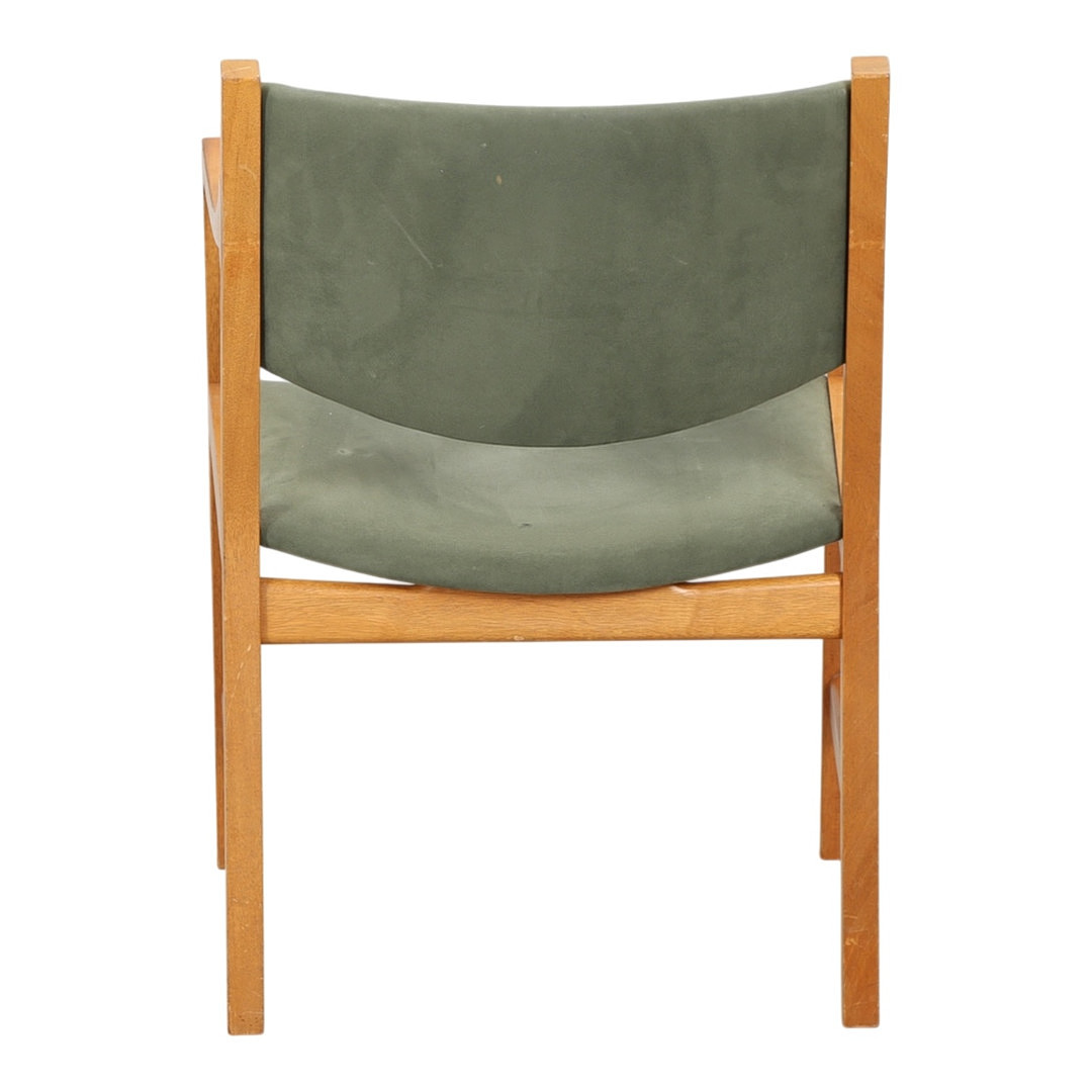HANS J WEGNER. PP Møbler. Et sæt på seks armstole af massiv lys mahogni (6).