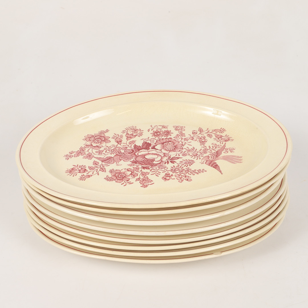 SERVISDELAR, 17 stycken, "Asiatic", porslin, Gustavsberg.