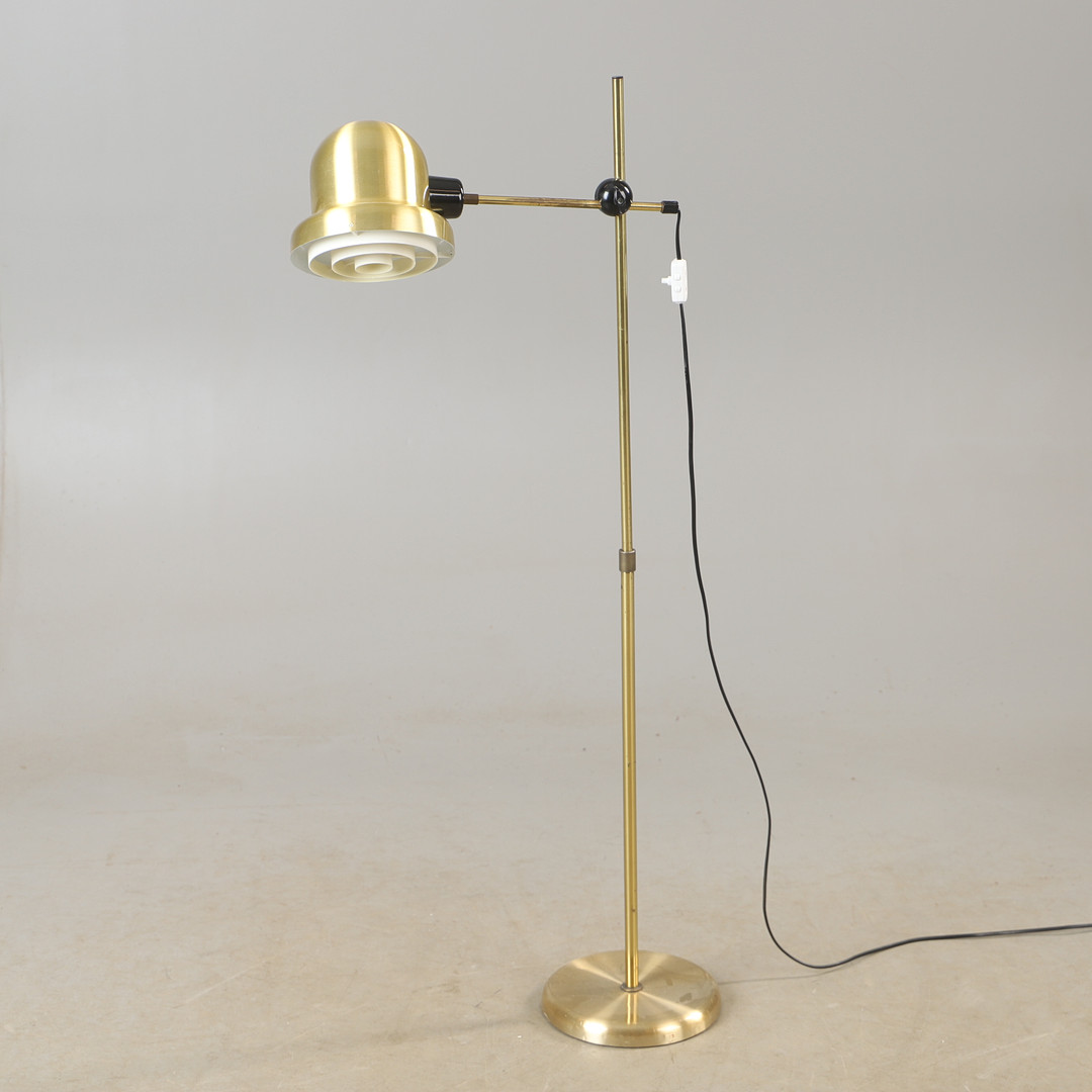 GOLVLAMPA, mässing och metall, Belid, 1900-talets andra hälft.