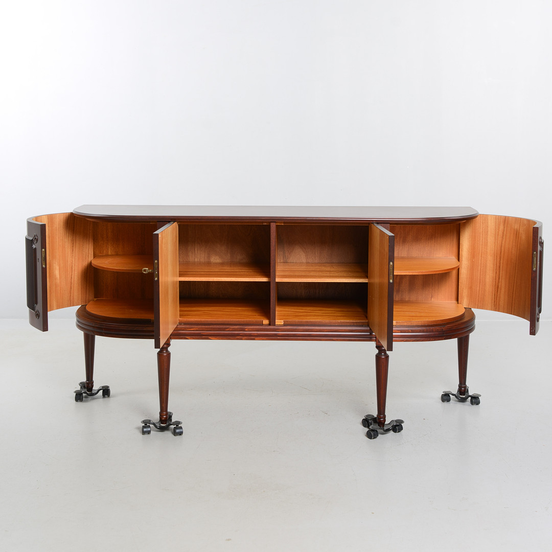 SIDEBOARD, gustaviansk stil, 1900-talets andra del.