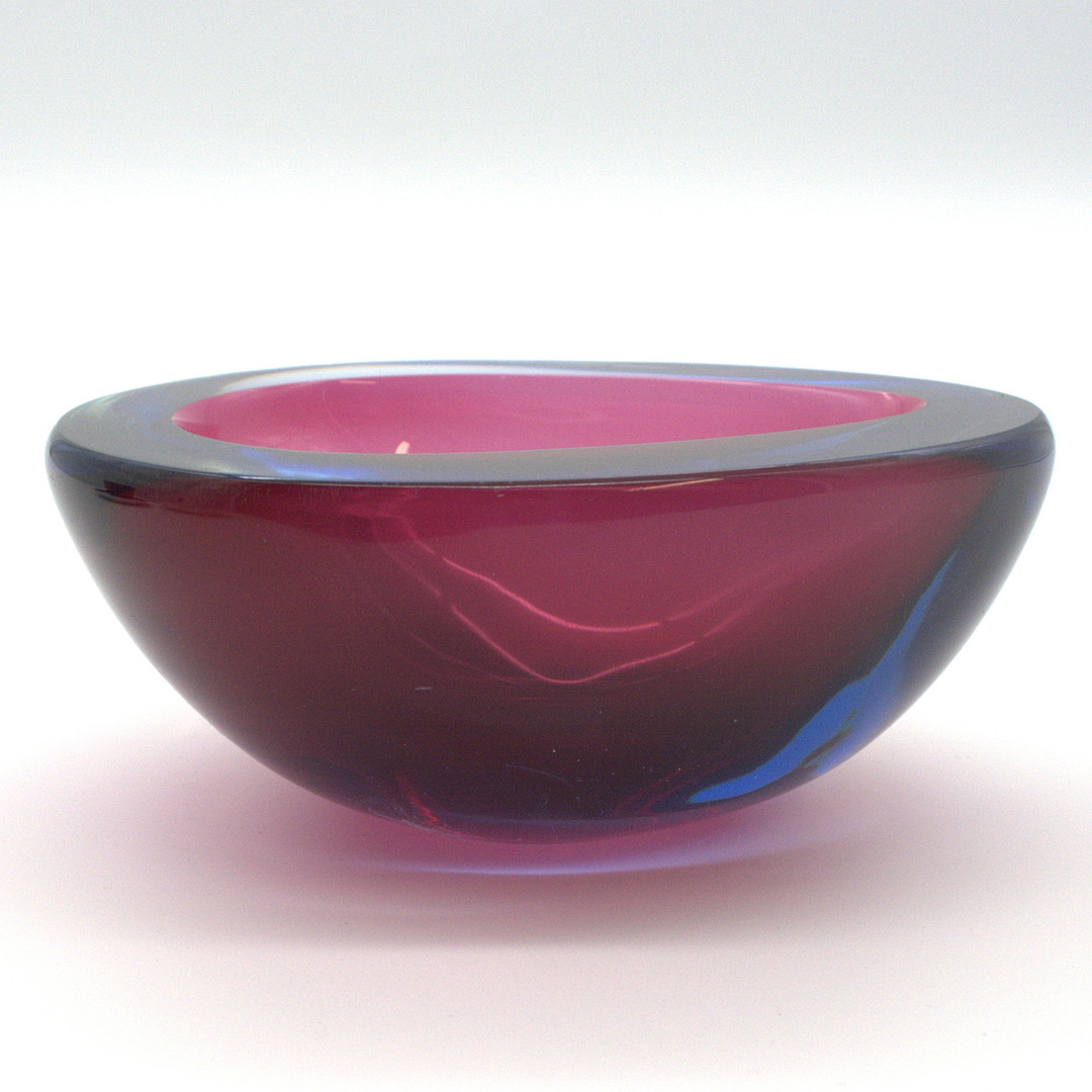 FLAVIO POLI. MURANO DESIGNERSCHALE, FÜR SEGUSO, STUDIOGLAS, SOMMERSO, ITALIEN, UM 1950.