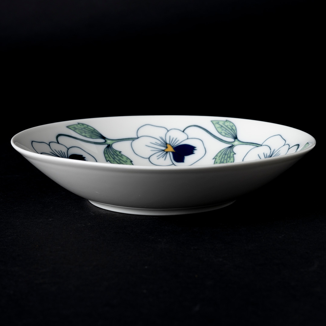 SYLVIA LEUCHOVIUS. Matservis, 31 delar, porslin, "Sylvia", jubileumsservis från 1976, Rörstrand.