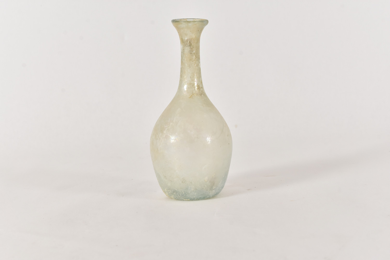UNGUENTARIUM (balsamflaska), iriserande glas.