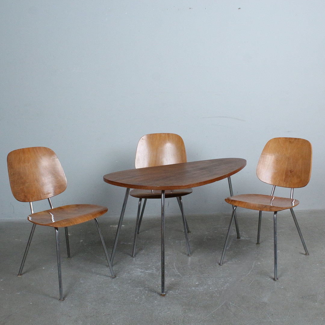 Mid-Century Tischgruppe Schichtholt / Plywood der 1960er.