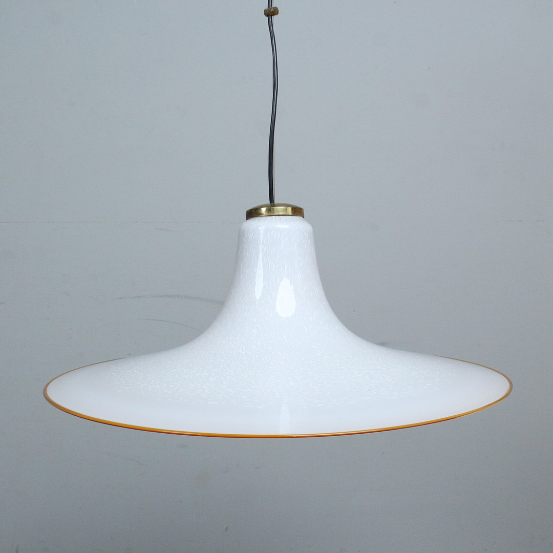COSACK LEUCHTEN. Spage Age Deckenlampe '' Ufo '' aus Muranoglas der 1970er.