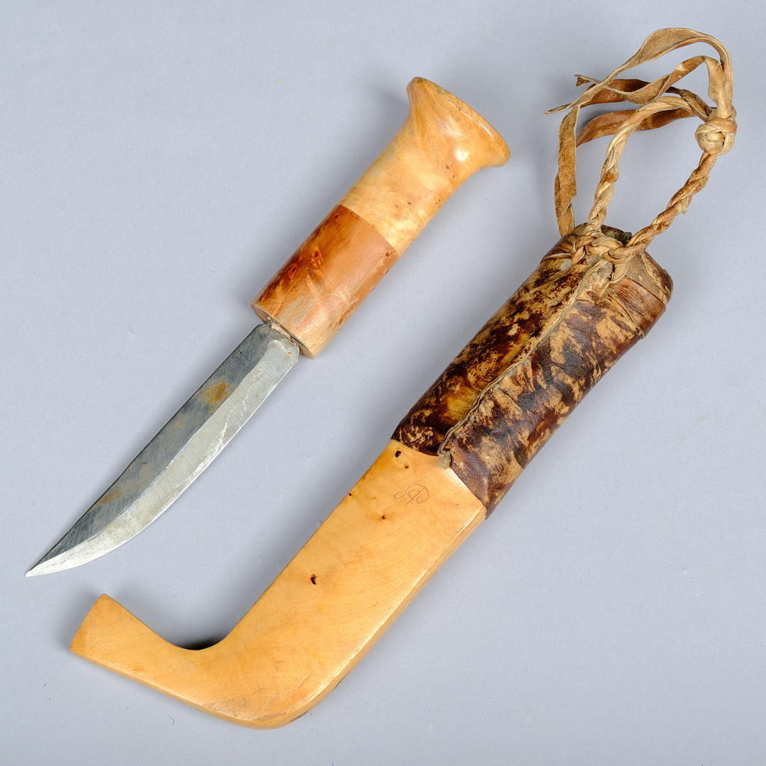 ANDREAS POGGATS. Kniv, Sameslöjd, 1900-tal.