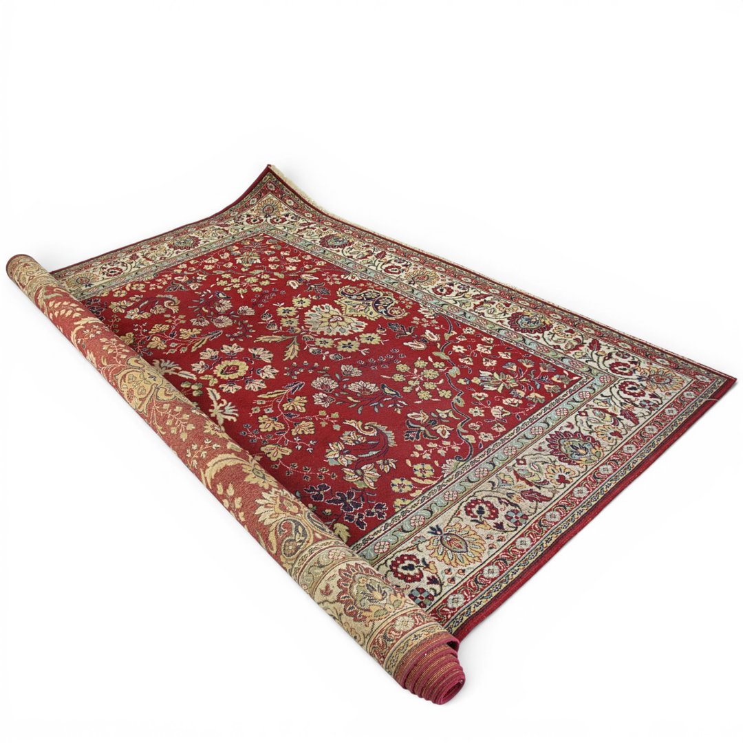 MATTA, orientalisk, ca 350 x 250 cm, maskinvävd.