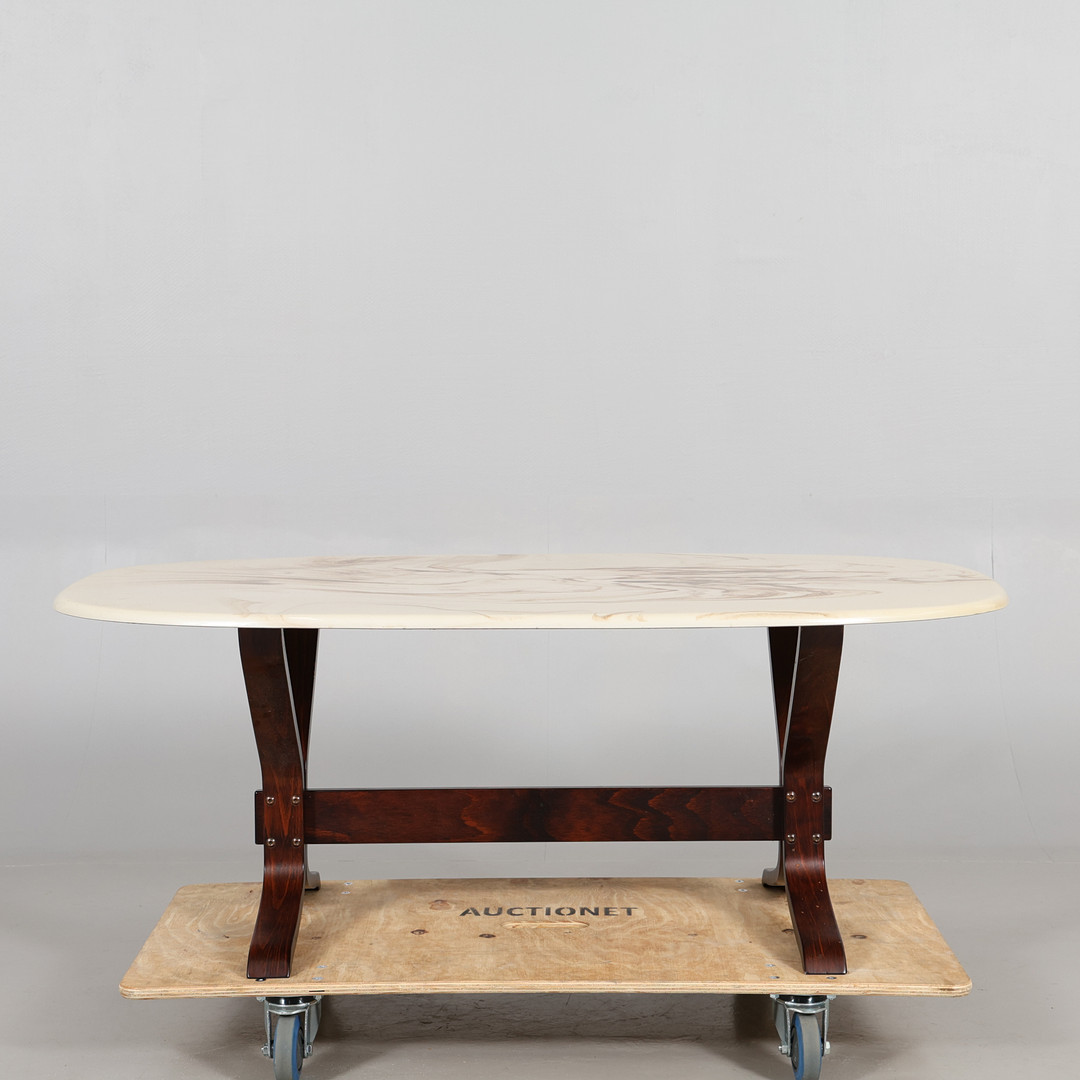 SOFFBORD, marmorstil, 1900-talets andra hälft.