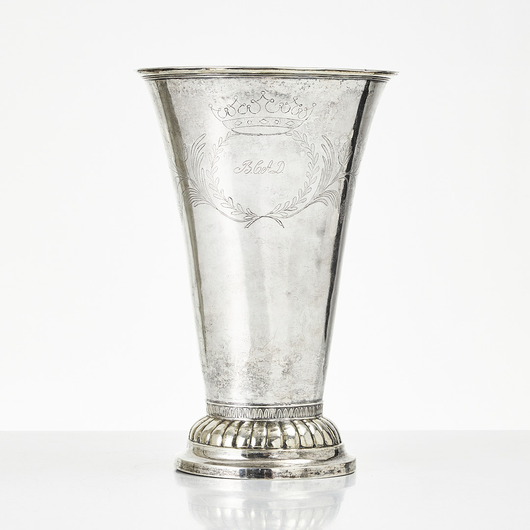 BÄGARE, silver, graverad dekor, otydlig mästarstämpel, 1830.
