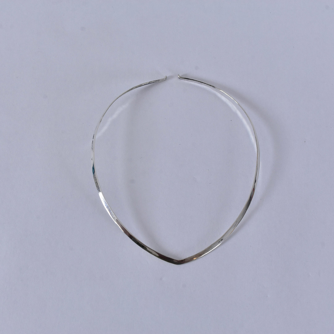 EINAR MODAHL. halsring, sterlingsilver, Oslo.