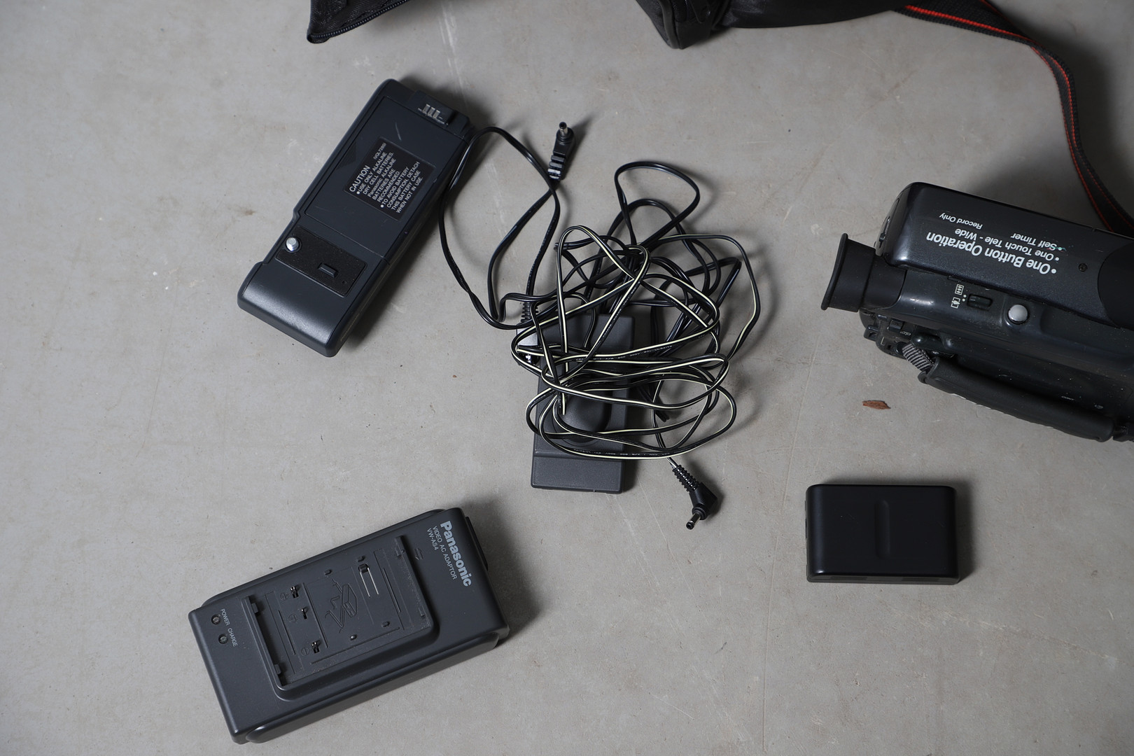 A QUANTITY OF VARIOUS VIDEO CAMERAS.