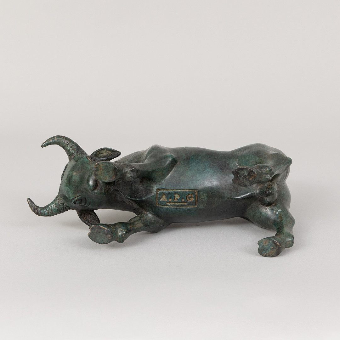 SKULPTUR, "Fighting Bull", grönpatinerad brons, Art People Gallery Sweden, Stämplad APG.