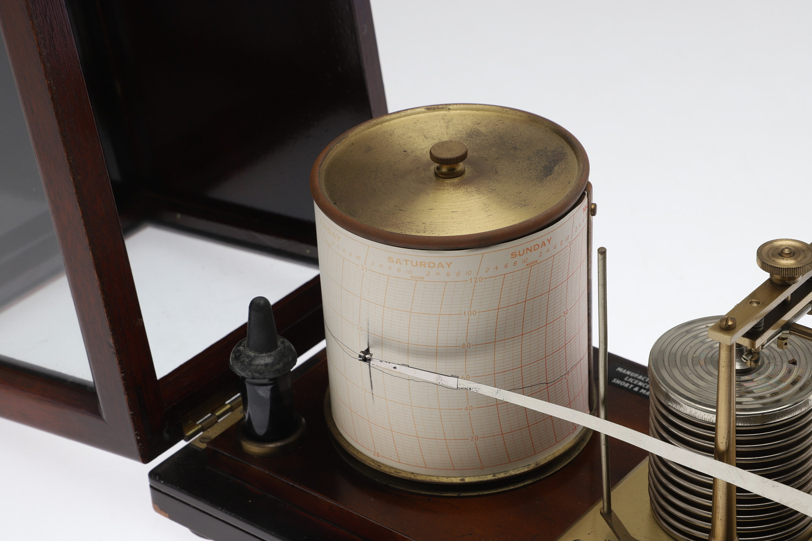 A TWENTIETH CENTURY NEGRETTI AND ZAMBRA BAROGRAPH.