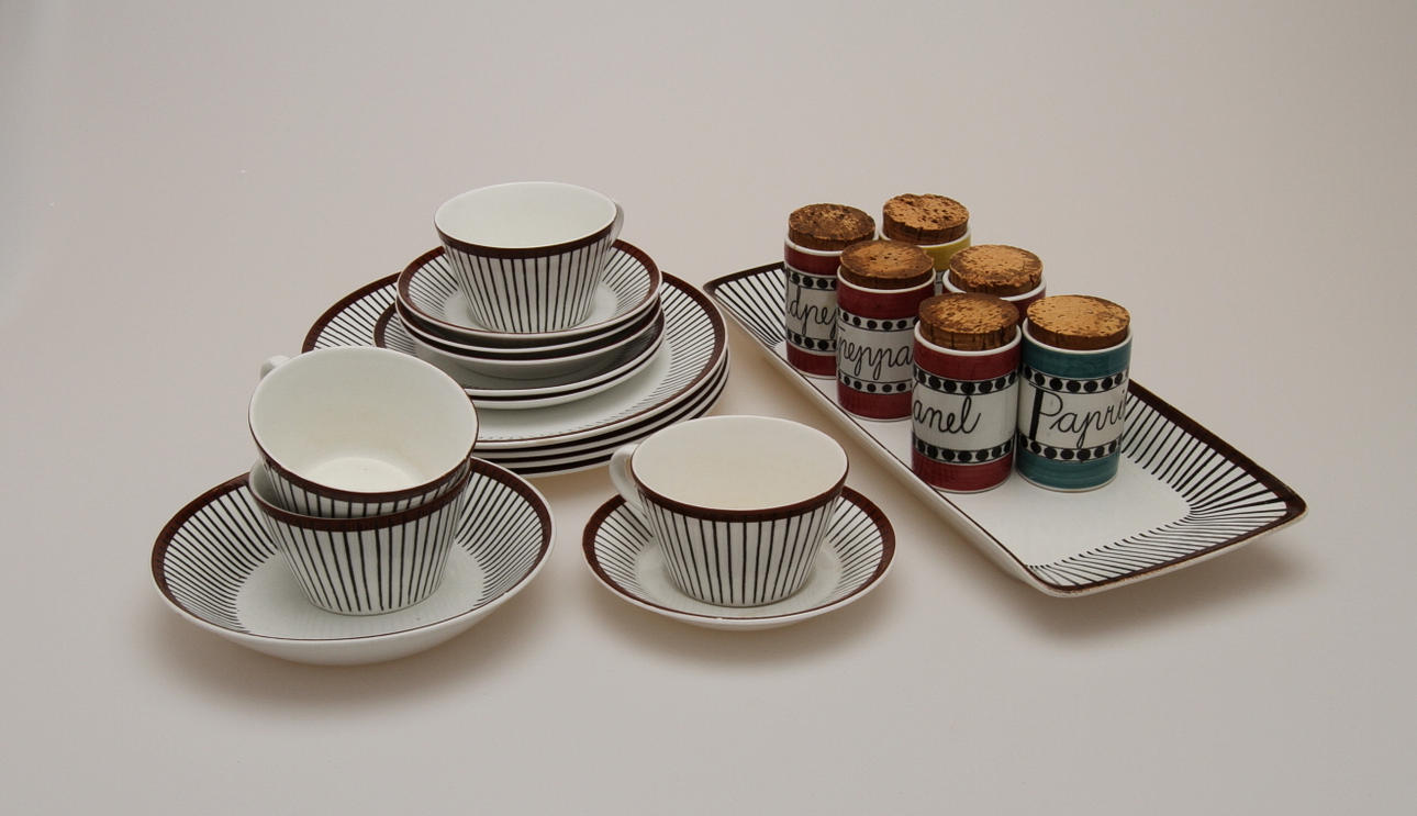 SERVISDELAR, 12 delar, Gustavsberg, Spisa Ribb, Stig Lindberg, KRYDDBURKAR, 6 st Rörstrand, "Arom".