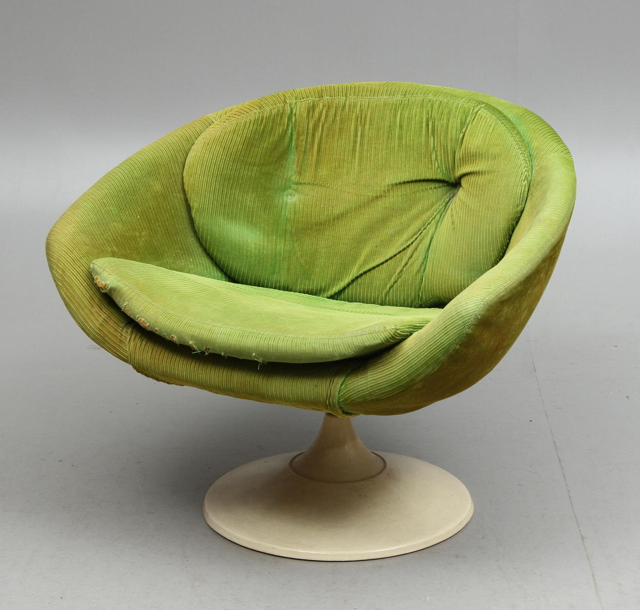 FÅTÖLJ, Overman, Sverige, 1900-talets andra hälft.