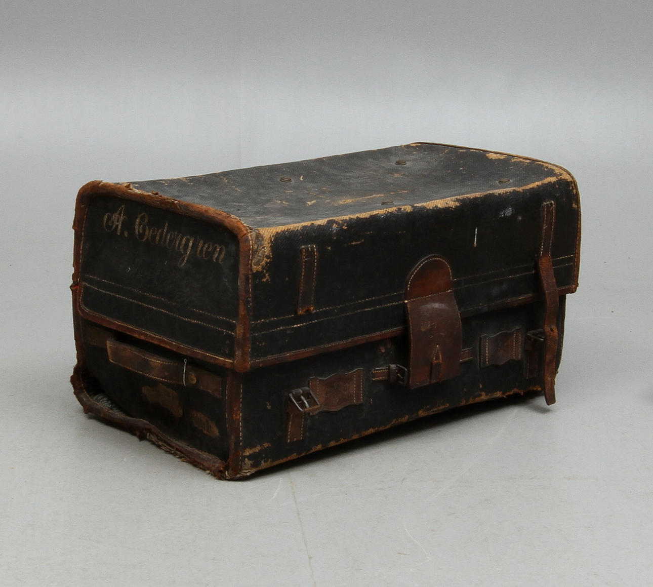 KOFFERT, märkt A Cedergren Stettin, sekelskiftet 1800/1900.