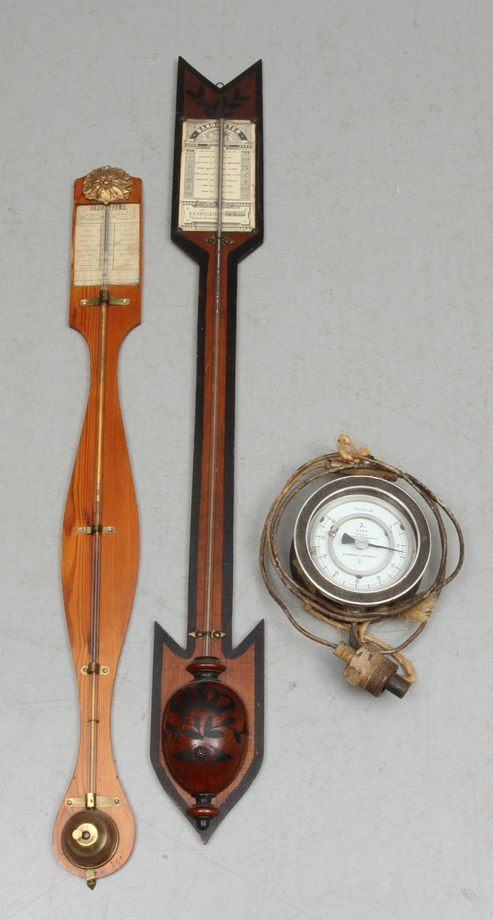 BAROMETRAR 2st bland annat O.H Ekfeldts samt TERMOMETER Asea Västerås, 1800/1900-tal.