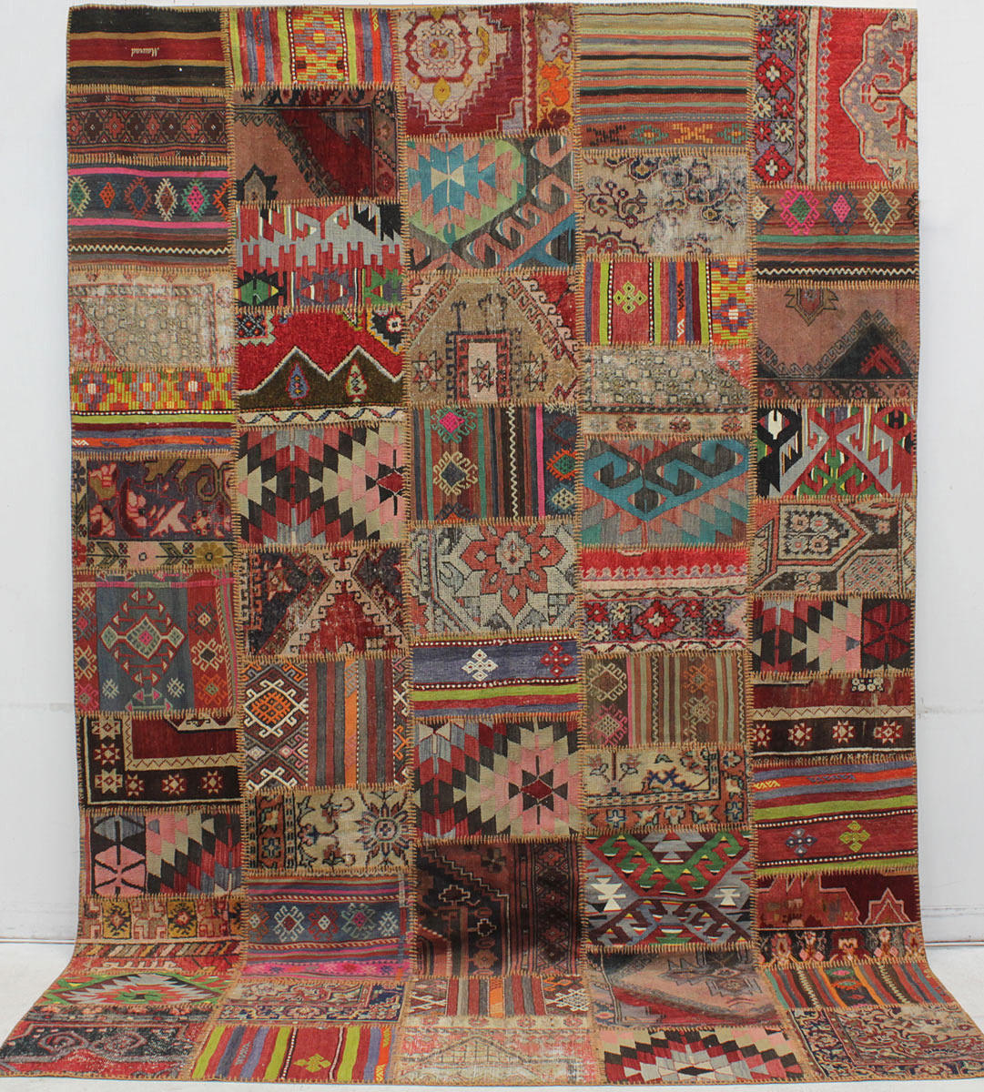 MATTA, Orientalisk, patchwork, 310 x 230 cm.
