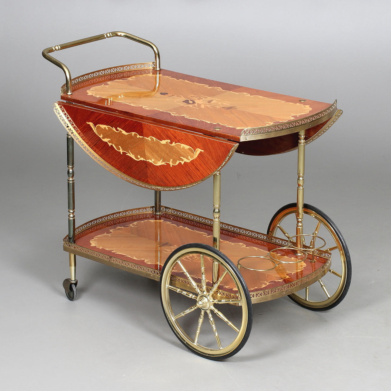 SERVERINGSVAGN, intarsia, mässing, 1900-talets andra hälft.