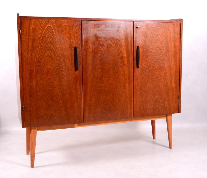 SIDEBOARD/SKÅP, mahogny, 1950/60-tal.