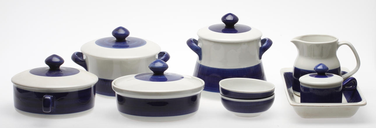 SERVISDELAR, 9 delar, "Koka Blå".