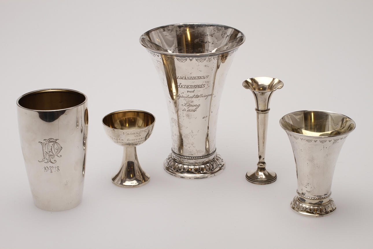 PARTI SILVER, 5 delar, bland annat bägare. Tot vikt 438g.