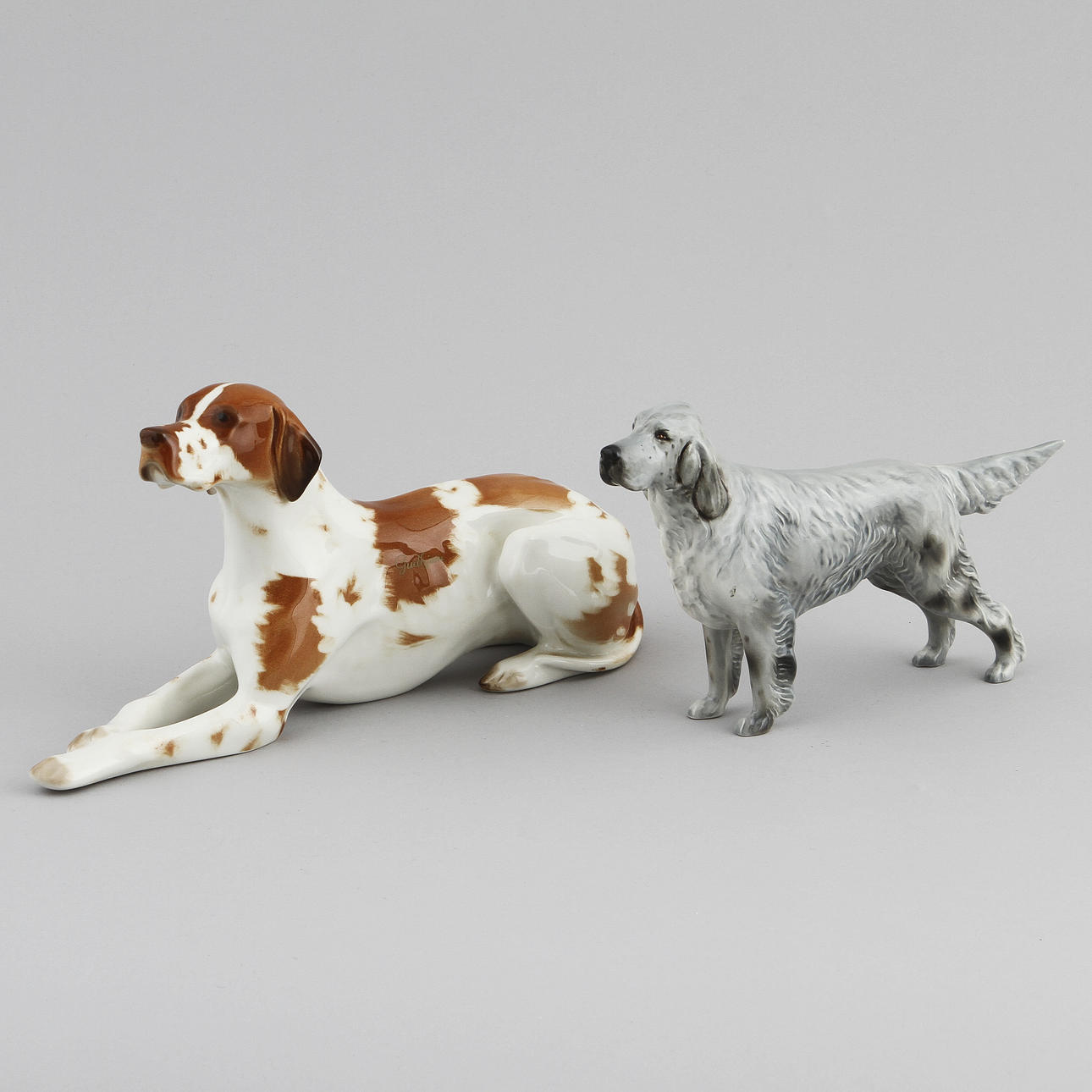 FIGURINER, 2 st, porslin, Beswick, England samt USSR.