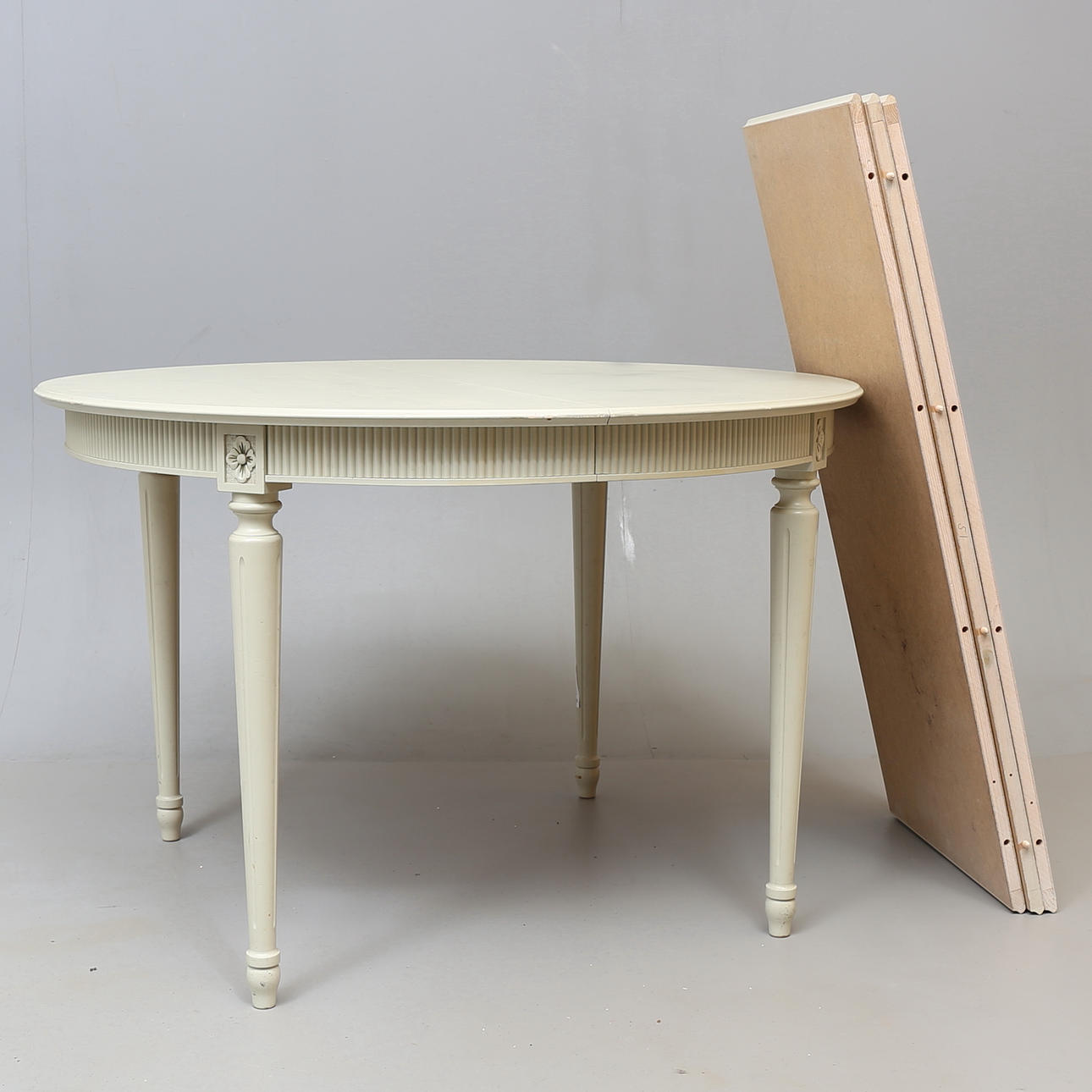 BORD, gustaviansk stil, 1900-tallet.