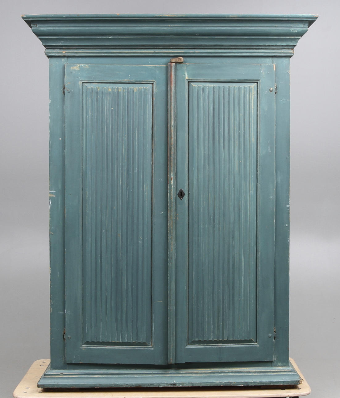 HÖGSKÅP, 1700 tal.