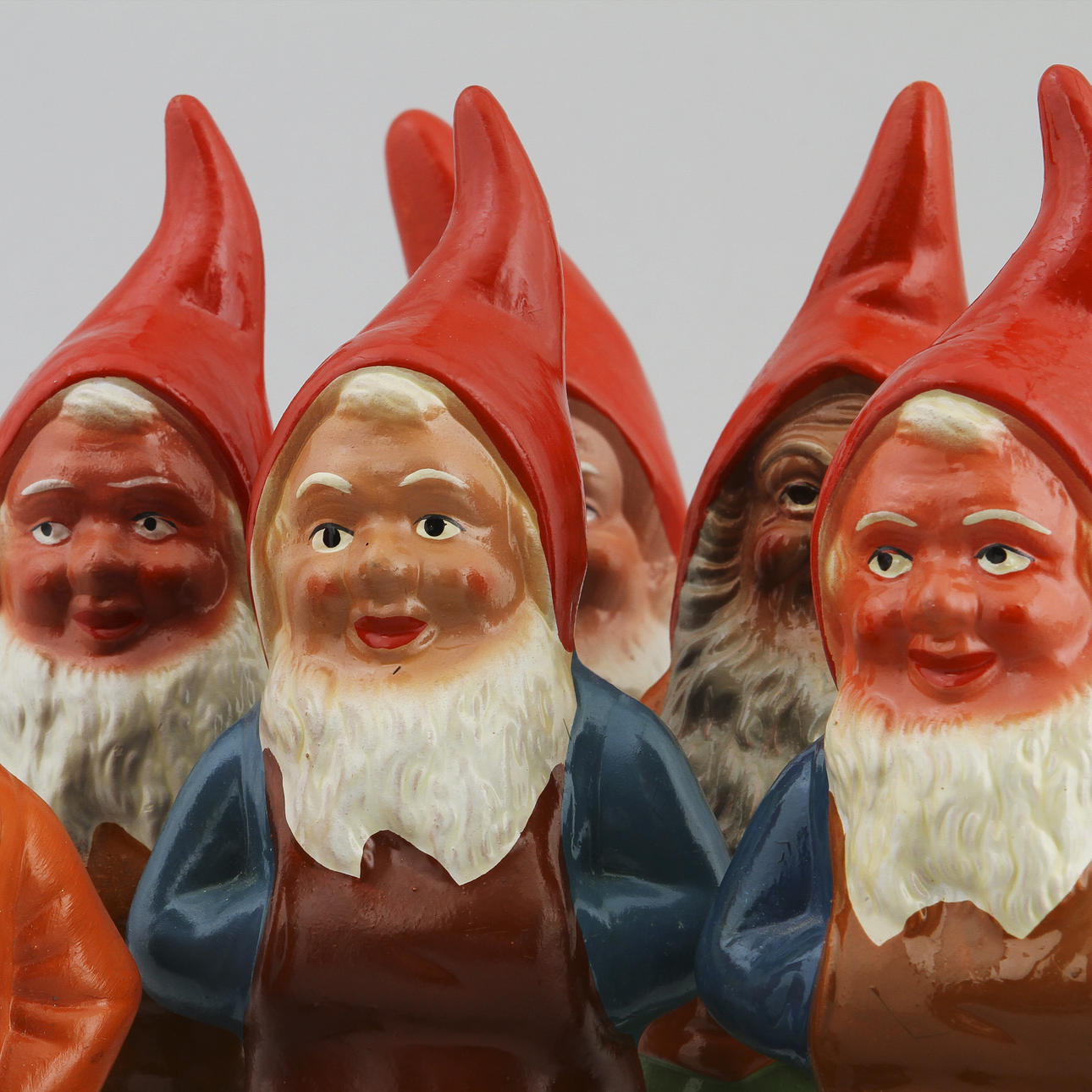 TOMTEFIGURER, 6 st, terrakotta, Tyskland, 1950/1960-tal.