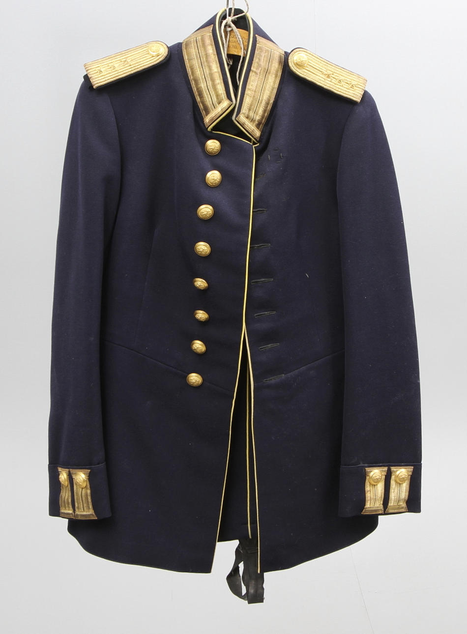 UNIFORM, 2 delar, Sverige, 1900-tal.