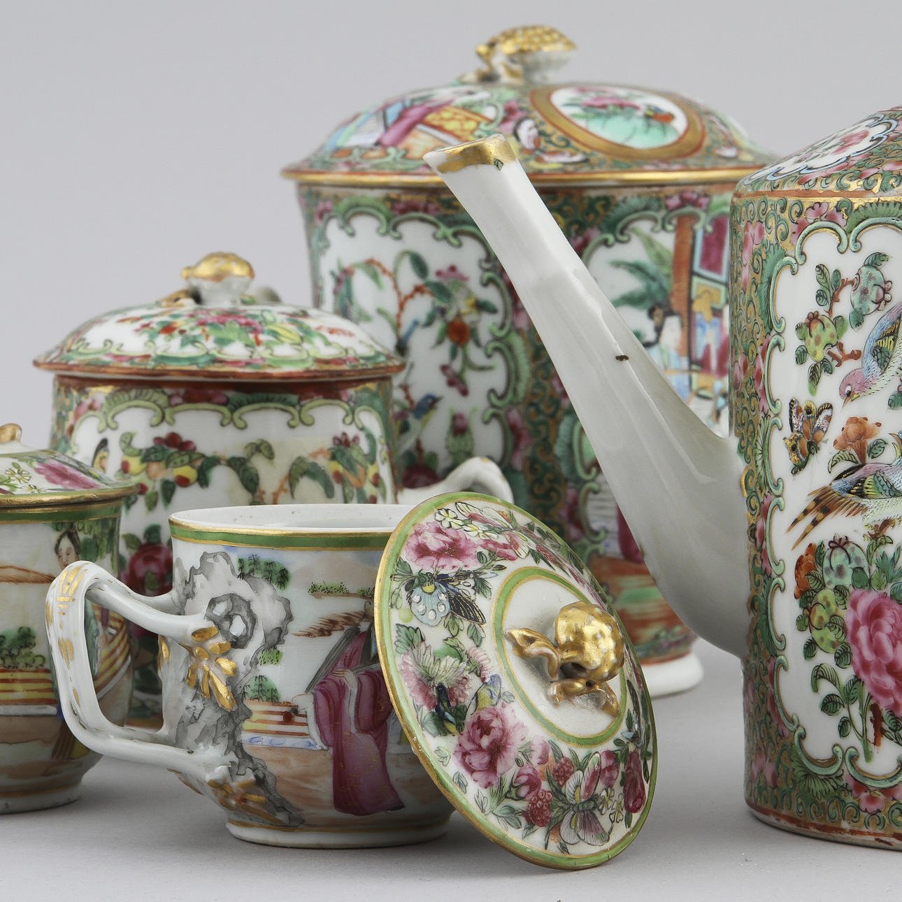 PARTI KANTON, 7 delar, porslin, 1800/1900-tal.