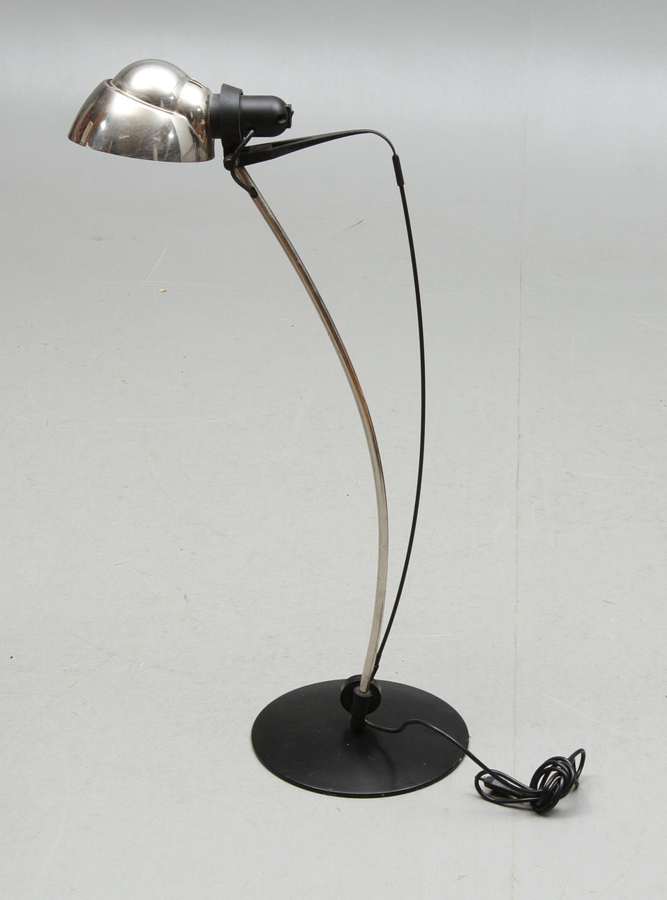 BORDSLAMPA, "Sini", design René Kemma, Sirrah, Italy.